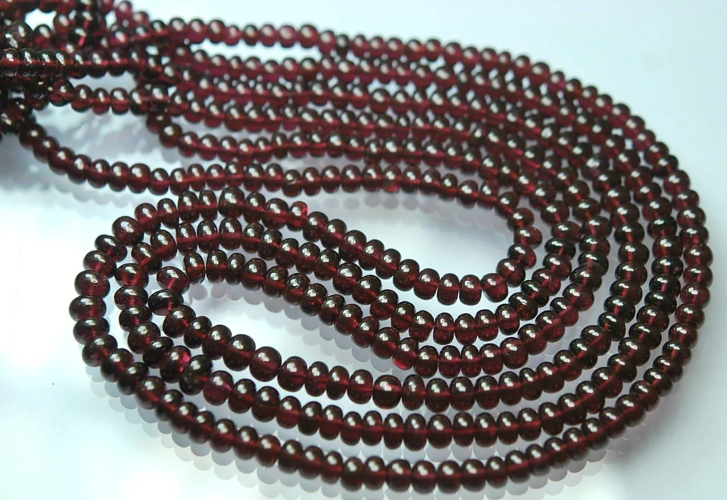 16 Inches Strands,Super Finest-Quality,Mozambique Garnet Smooth Roundelles, 4-5mm