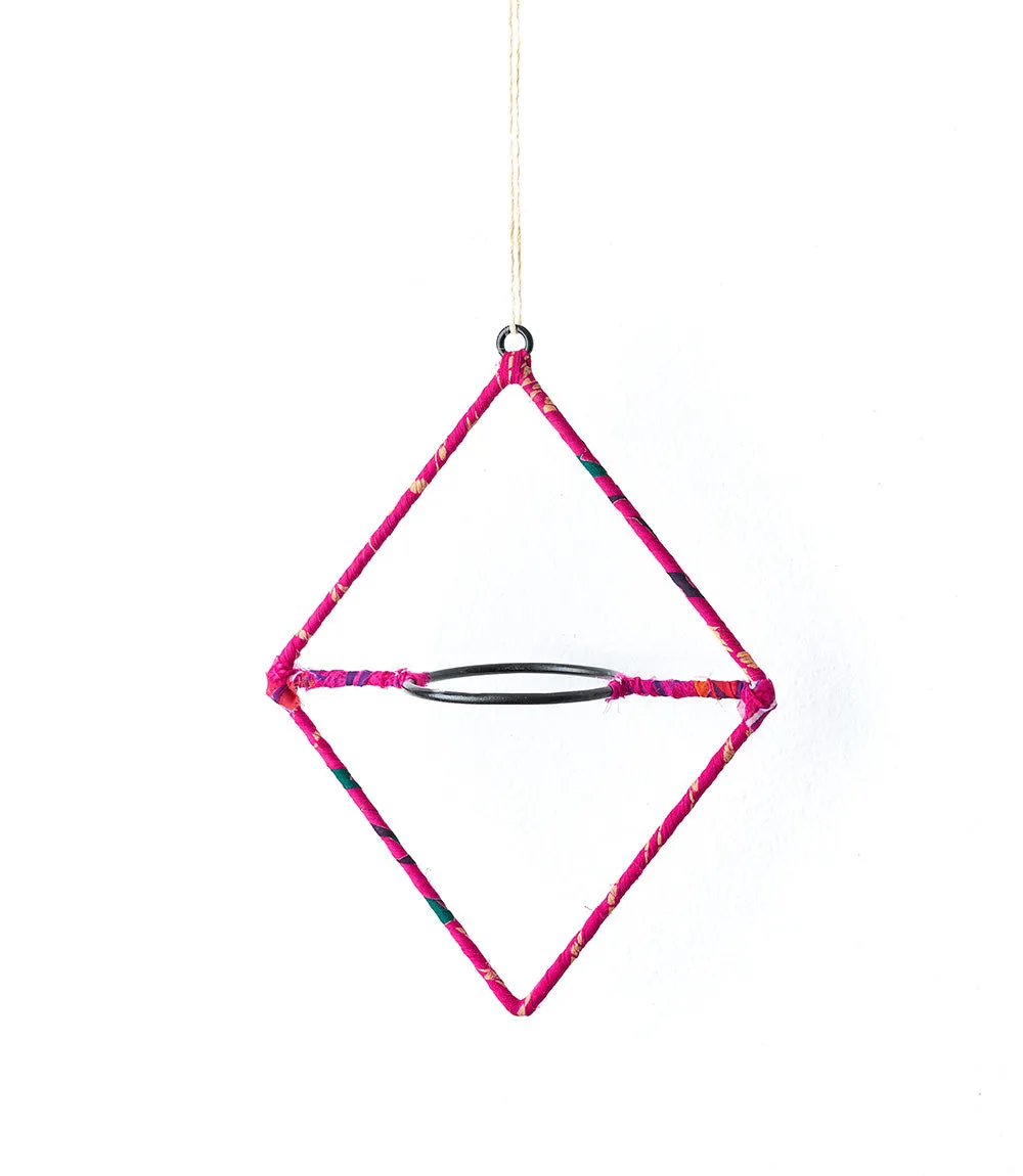 Air Element Diamond Hanging Planter with Terracotta Pot