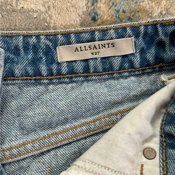 AllSaints Light Wash Jean Shorts Women’s Size 27