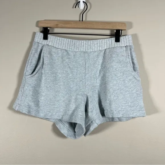 CAbi Style 6647 Wind Down Light Blue Shorts Women’s Size S