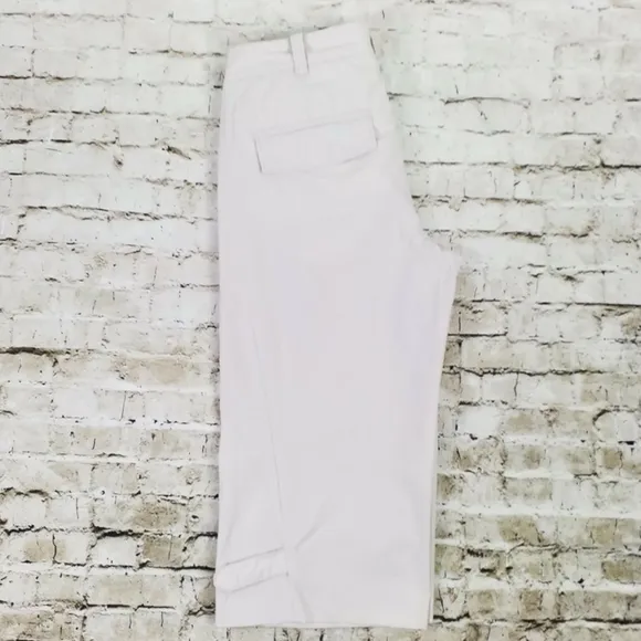 Club Monaco Louisa Shorts Womens Size 0 Light Khaki Flat Front Bermuda