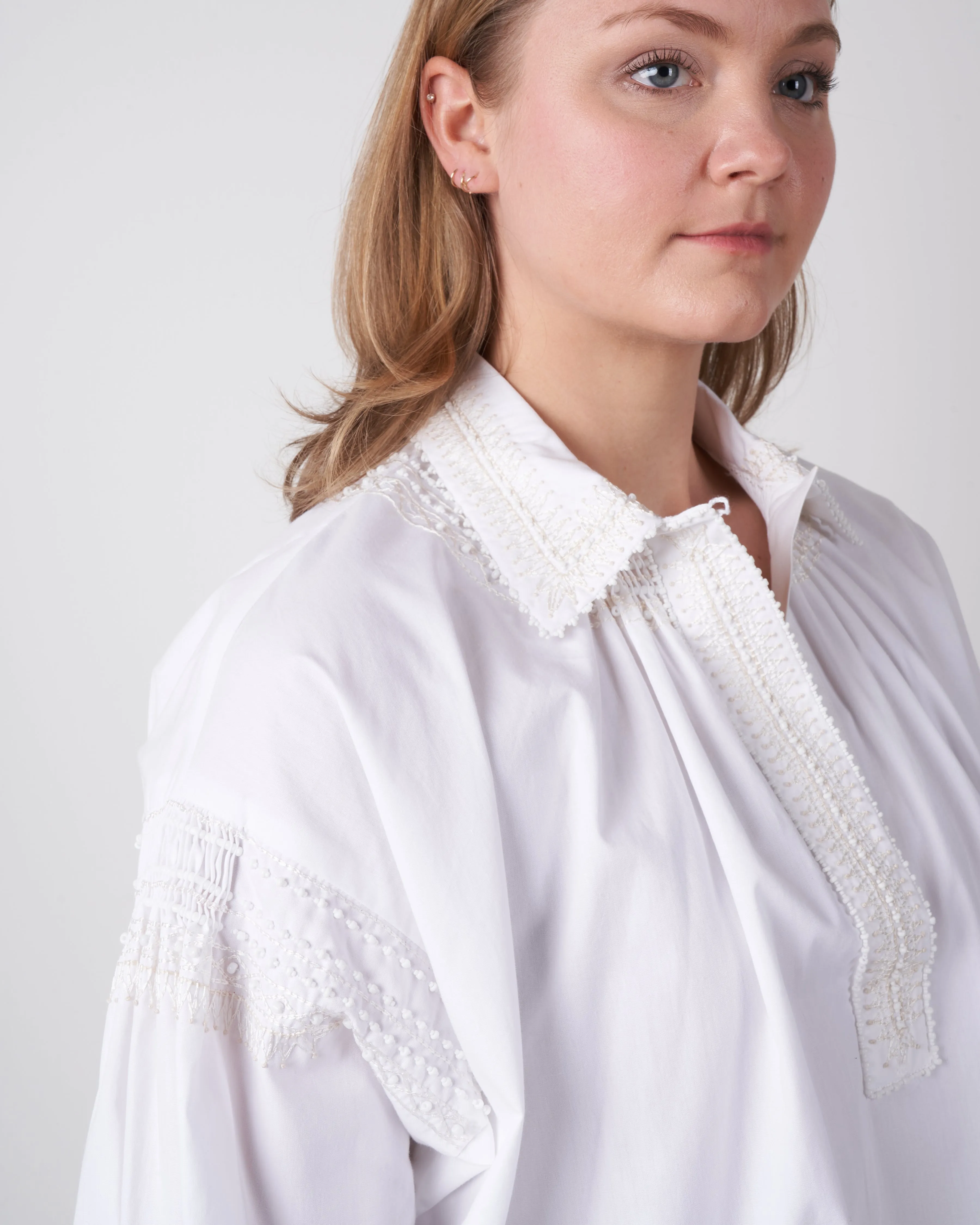 darcy embroidered dress - white