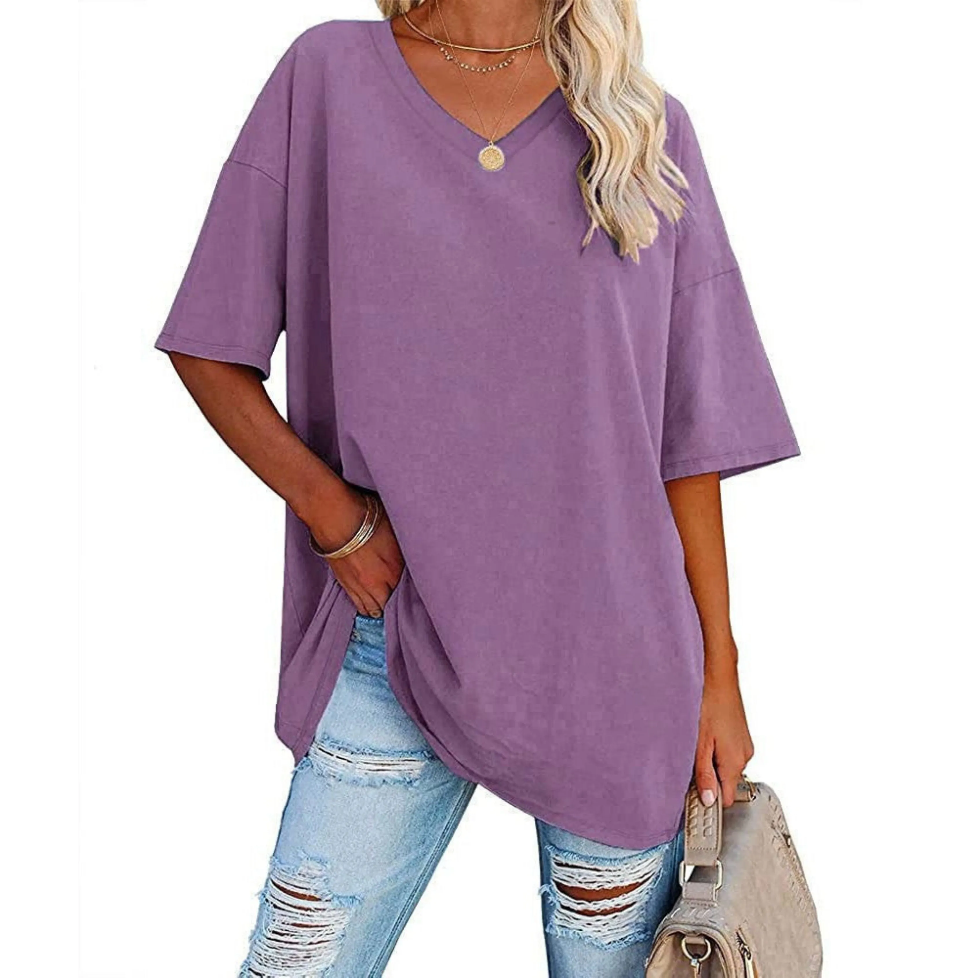 Delia® | Women's oversized V-neck shirt