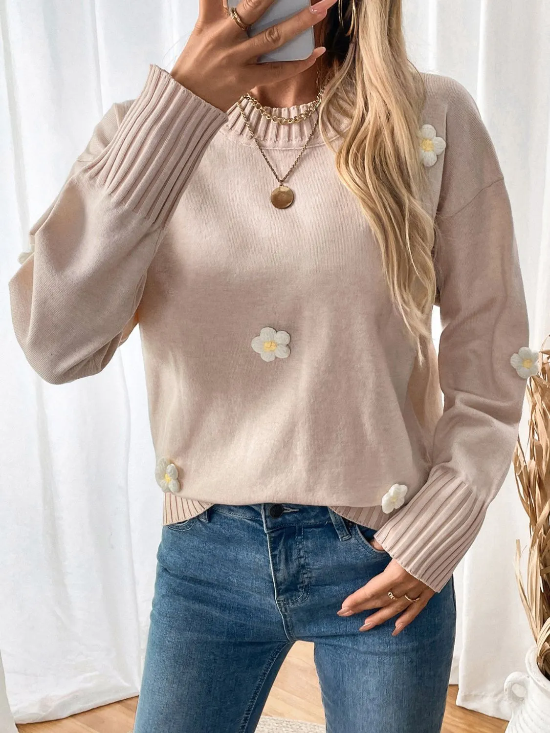 Demi Flower Round Neck Long Sleeve Sweater