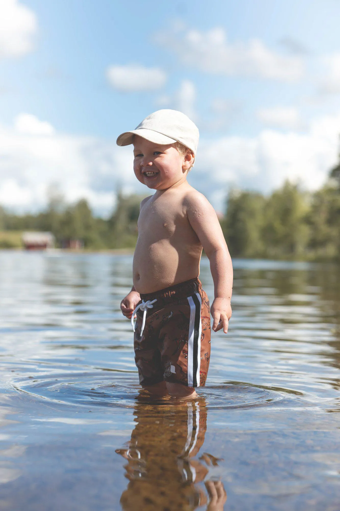DEXTER BEACH SHORTS - LIGHT BROWN