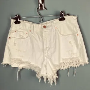 Free People shorts distressed denim light cream color lace size 28