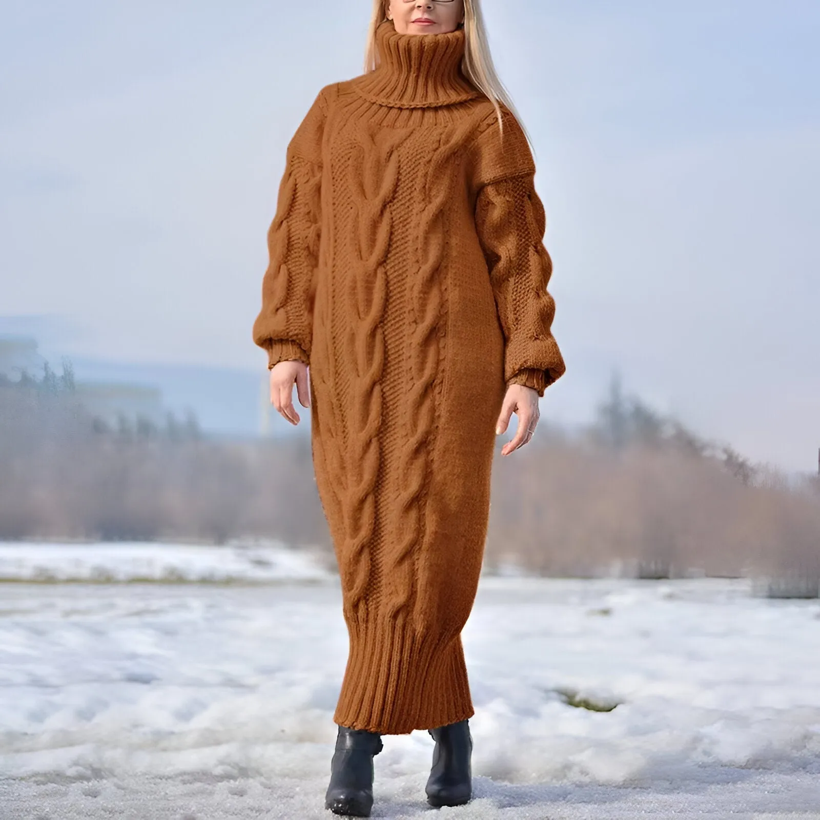 Frida | Cozy knit dress with oversized turtleneck