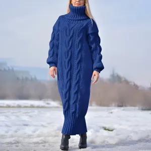 Frida | Cozy knit dress with oversized turtleneck