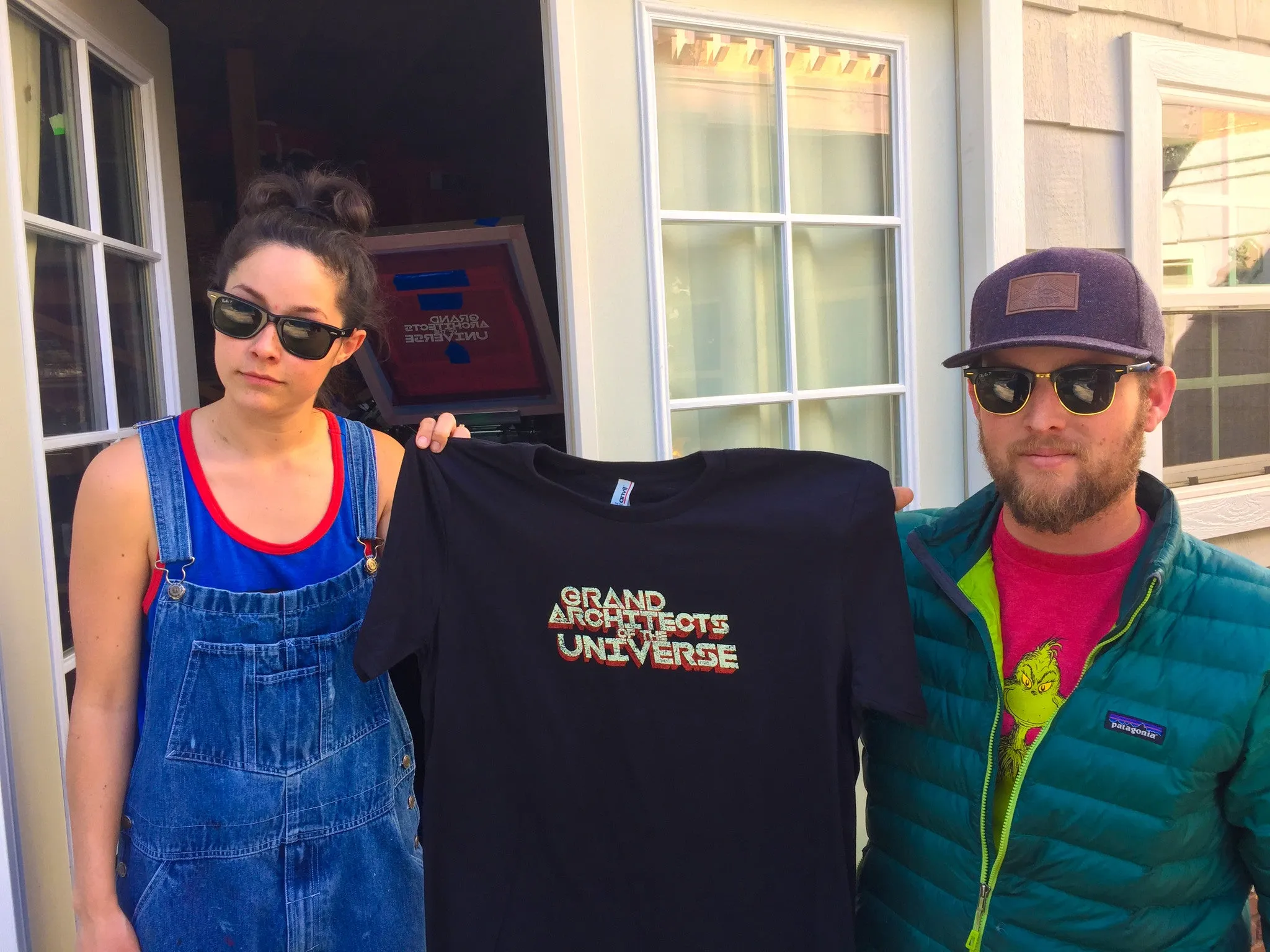 GRAND ARCHITECTS OF THE UNIVERSE (Black Shirt)