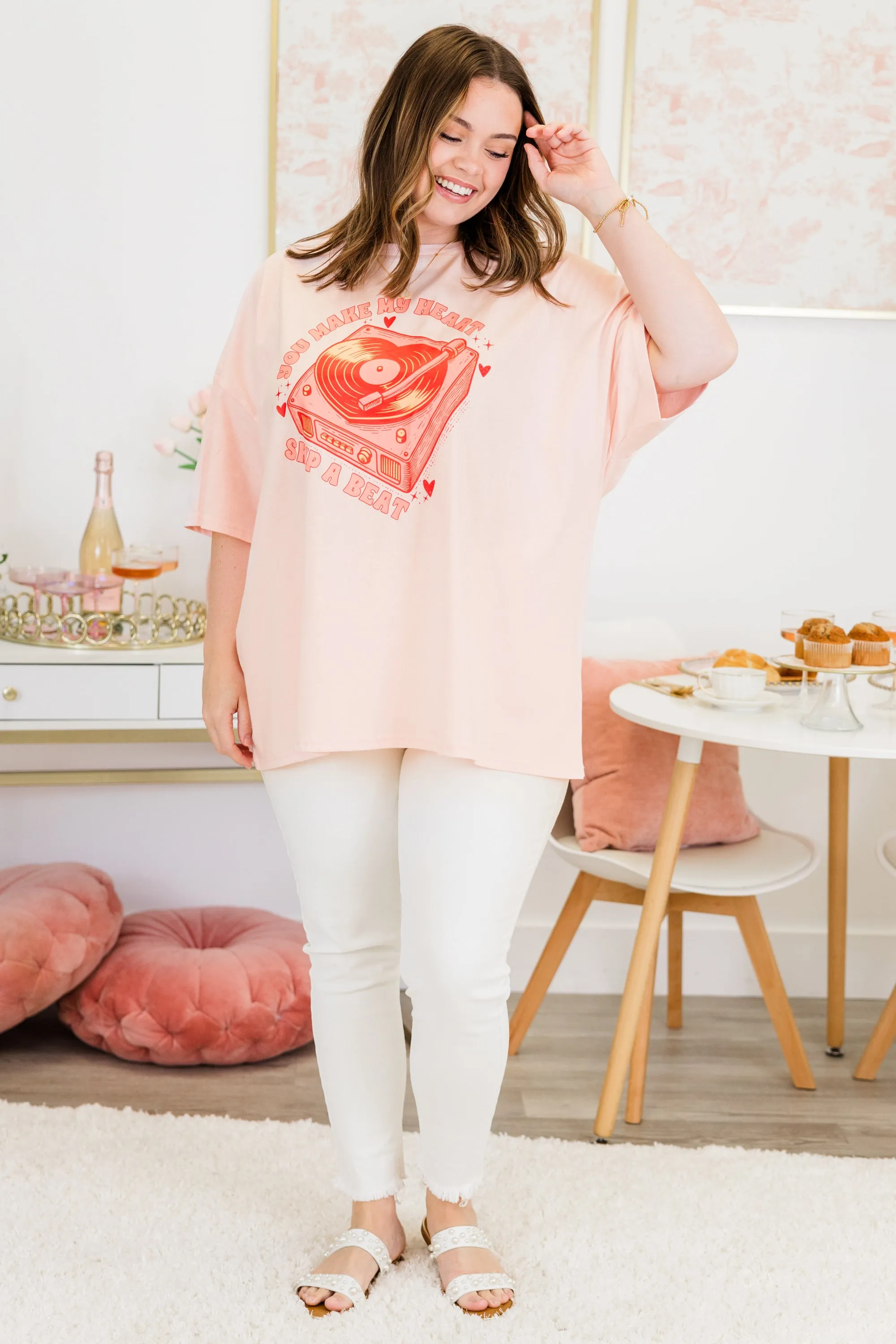 Heart Skips a Beat Boyfriend Tee, Cream Pink