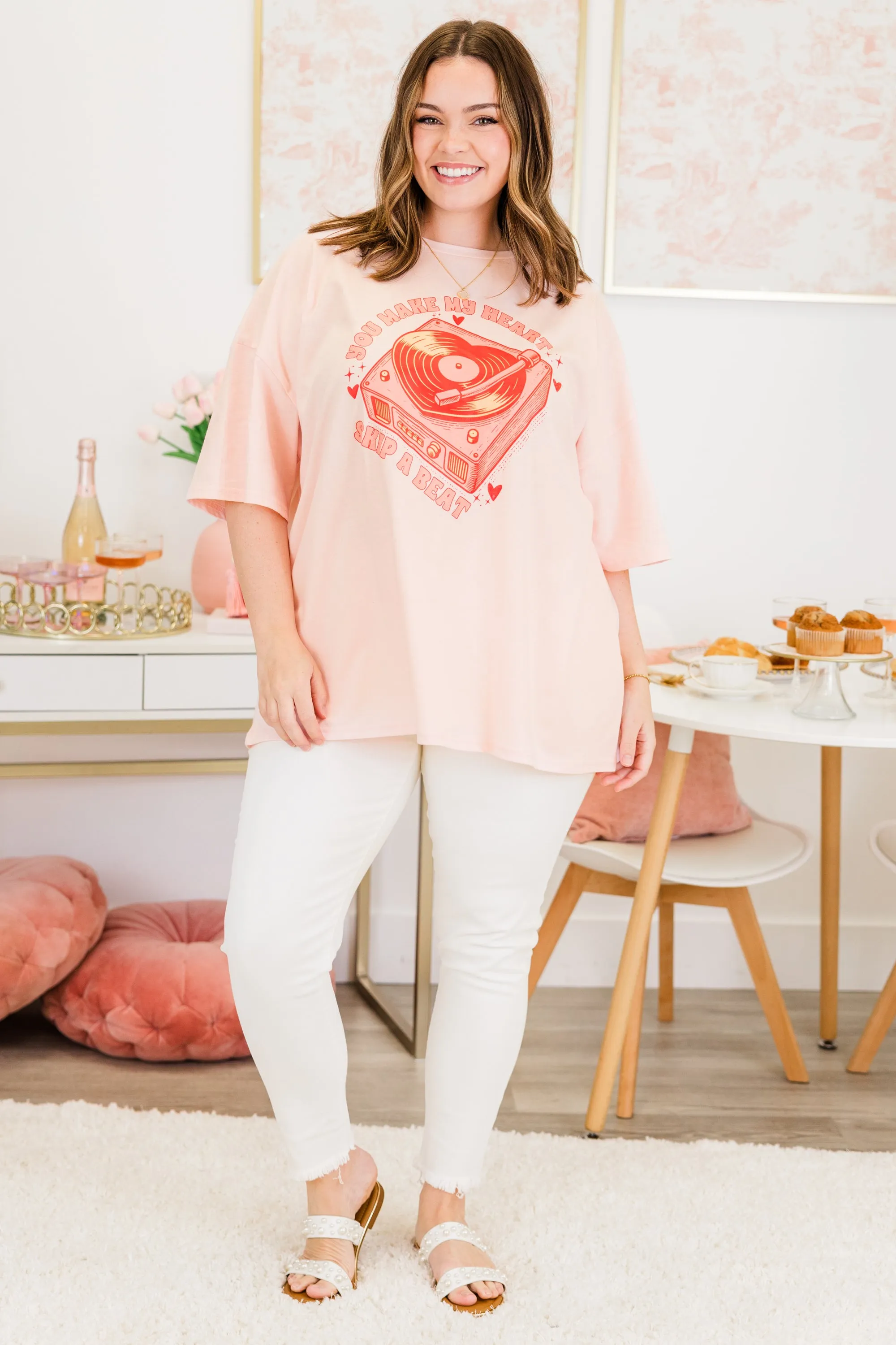 Heart Skips a Beat Boyfriend Tee, Cream Pink