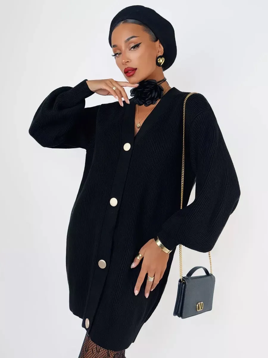 IONIA - Women's Oversized Knit Button Cardigan