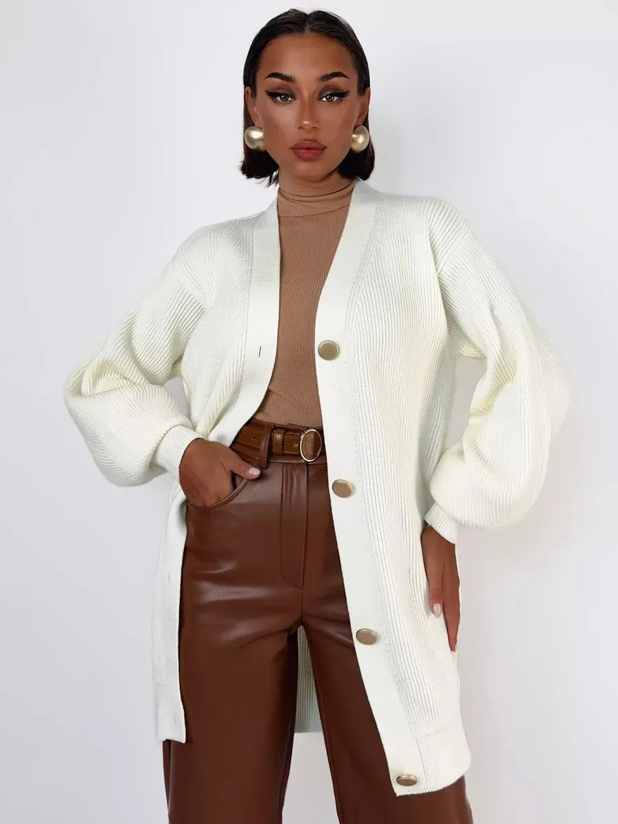 IONIA - Women's Oversized Knit Button Cardigan