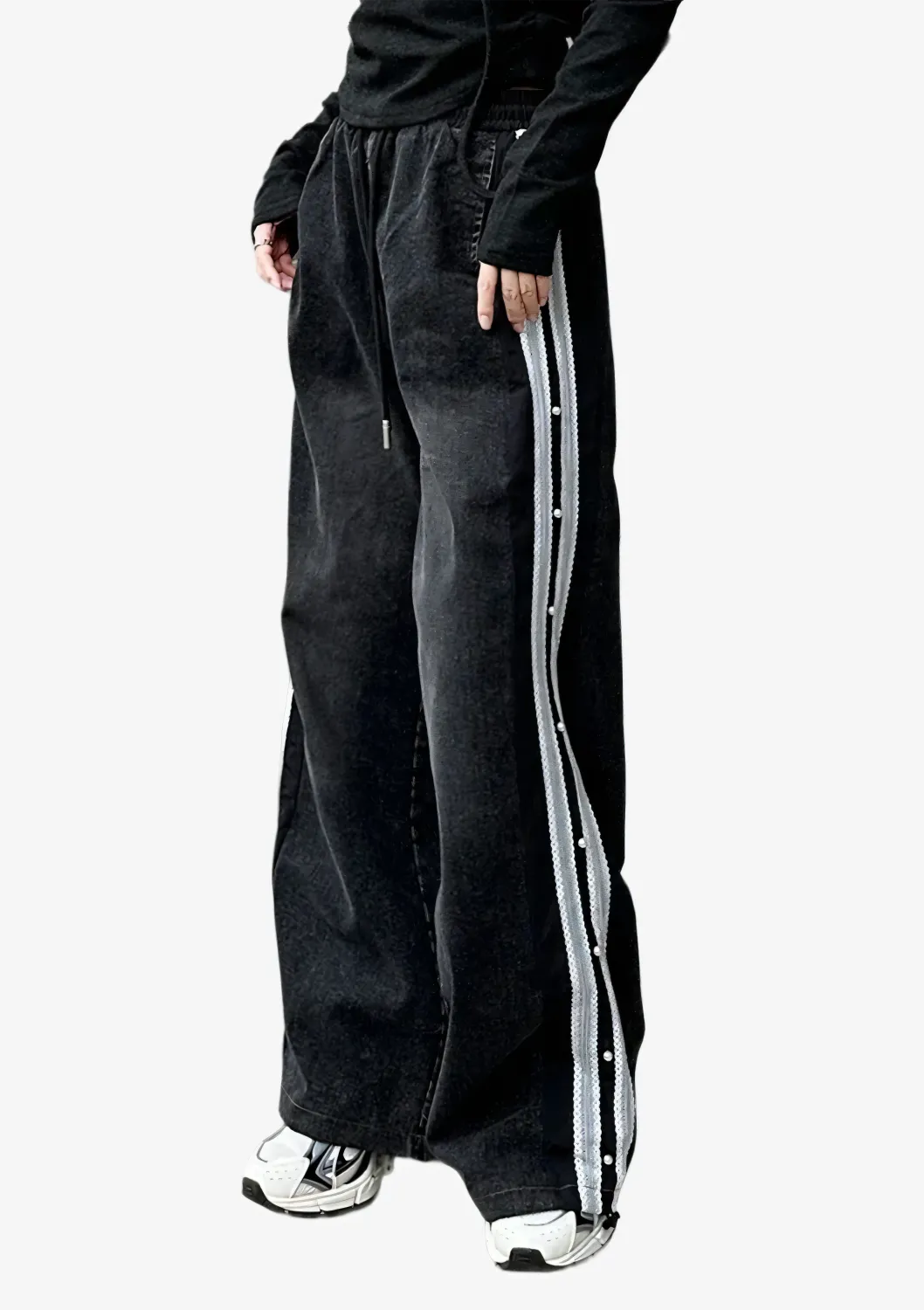 Lace Trail Wide-Leg Jeans