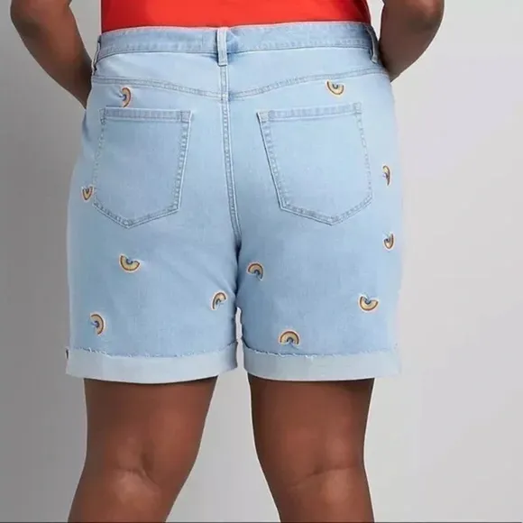 Lane Bryant rainbow embroidered light wash jean shorts 28