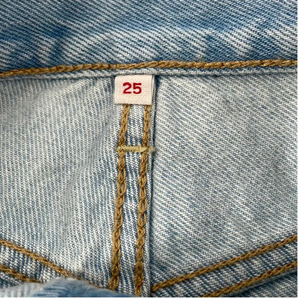 LEVI’S jean shorts frayed hem light blue distressed summer beach sz 25