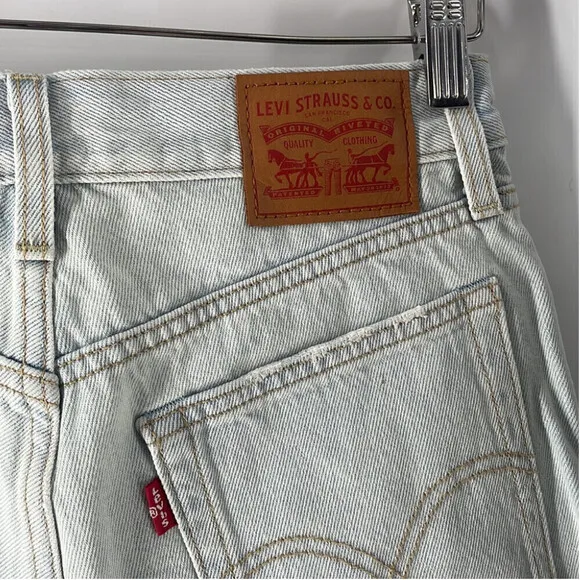 LEVI’S jean shorts frayed hem light blue distressed summer beach sz 25