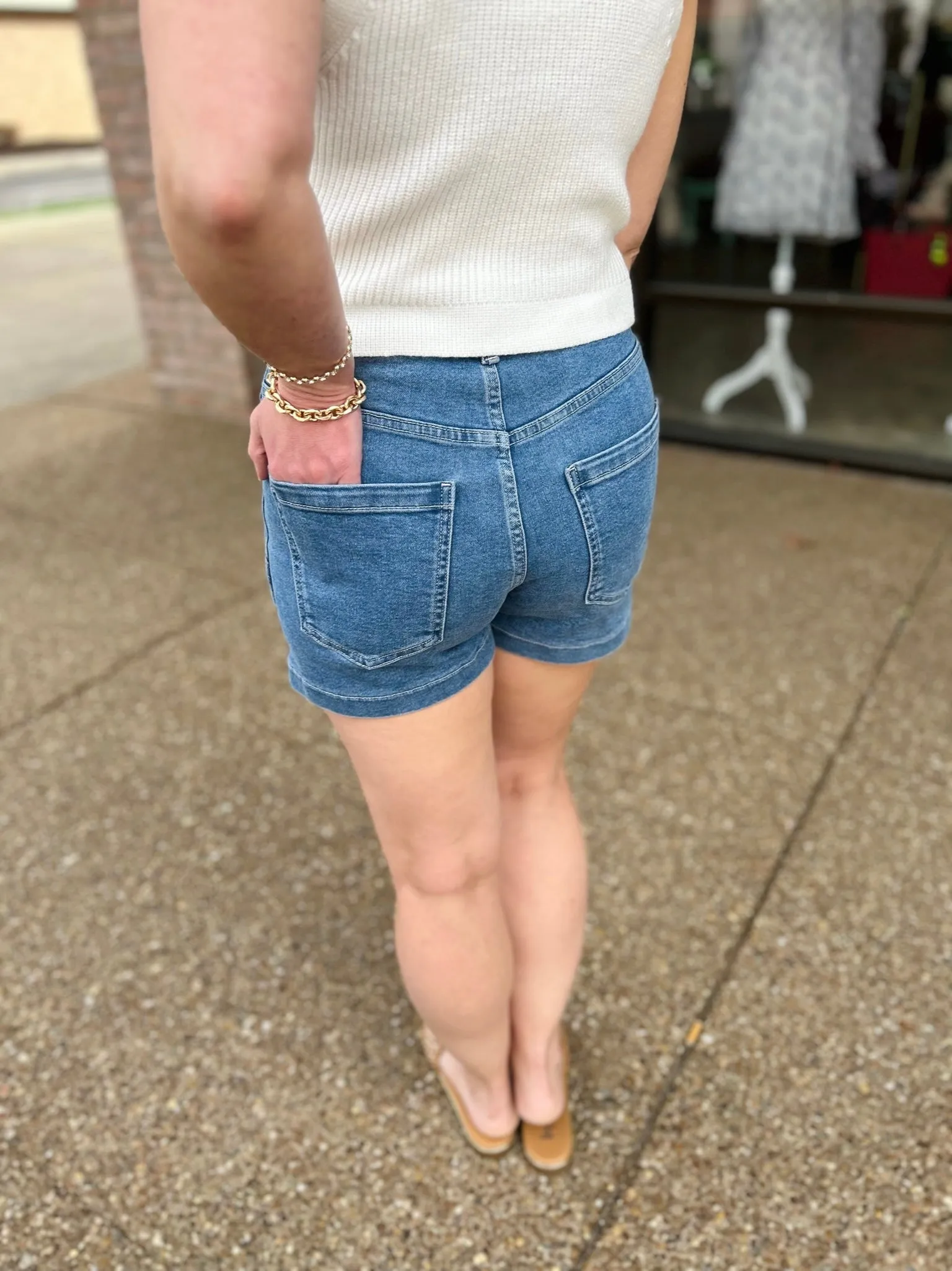 Light Square Pocket Shorts