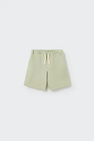 light twill shorts| frosty green
