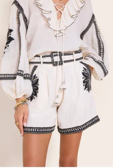 Love The Moment Shorts