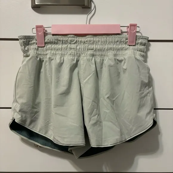 Lululemon Choose a Side Short Reversible 3&quot;Tidewater Teal / Springtime