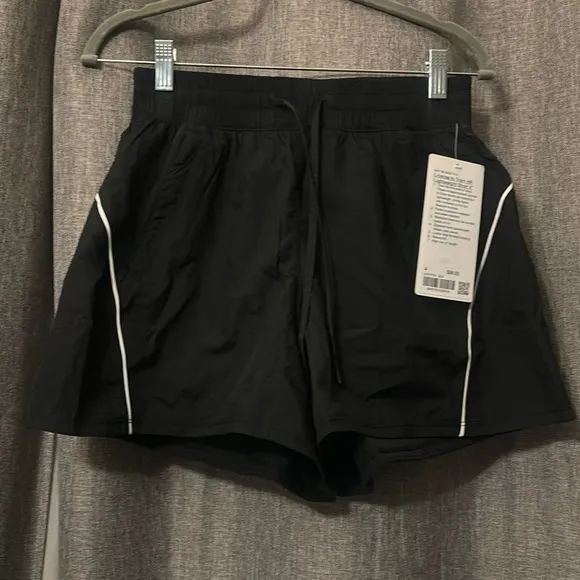 Lululemon shorts for women