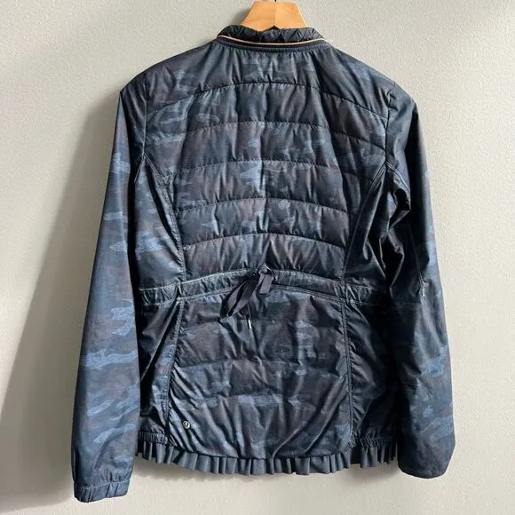 Lululemon Spring Fling Puffy Windbreaker Heathered Lotus Camo Oil Slick Blue 8