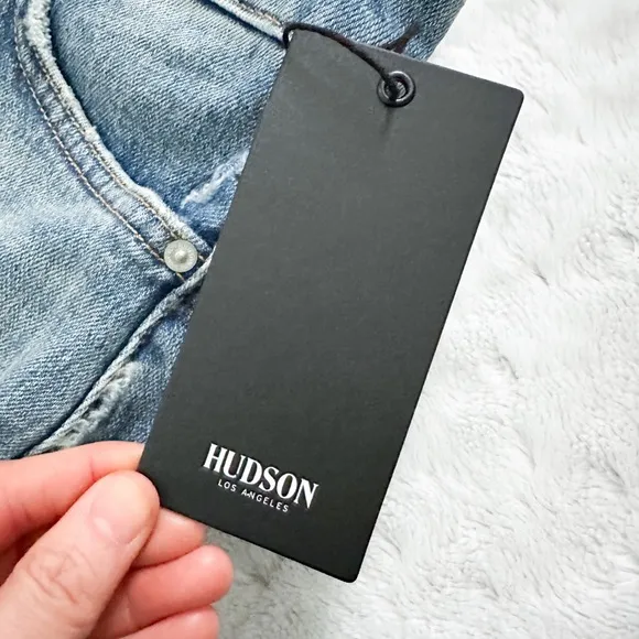 NWT- HUDSON Devon Distressed Denim Shorts in Love Theme