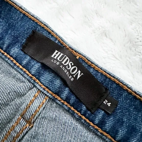 NWT- HUDSON Devon Distressed Denim Shorts in Love Theme