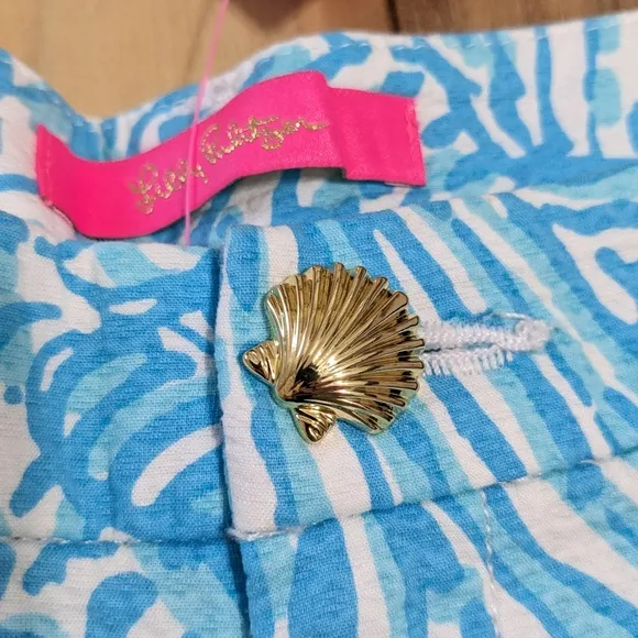 NWT! Lilly Pulitzer Palmita Stretch Shorts Succulent Blue Sea Cups Size 12