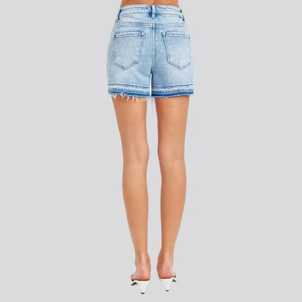Straight mid-waist women's jean shorts