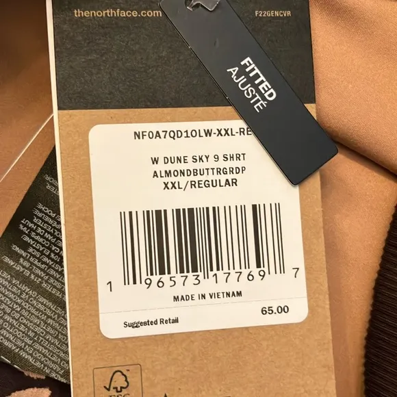 The North Face Athletic/Athleisure Compression Shorts, NWT!