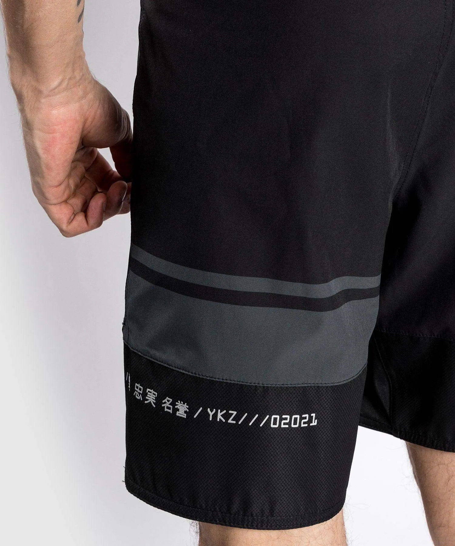 VENUM YKZ21 FIGHTSHORTS