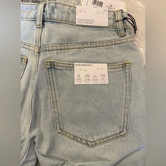 We Wore What Denim High Rise Short Size 24