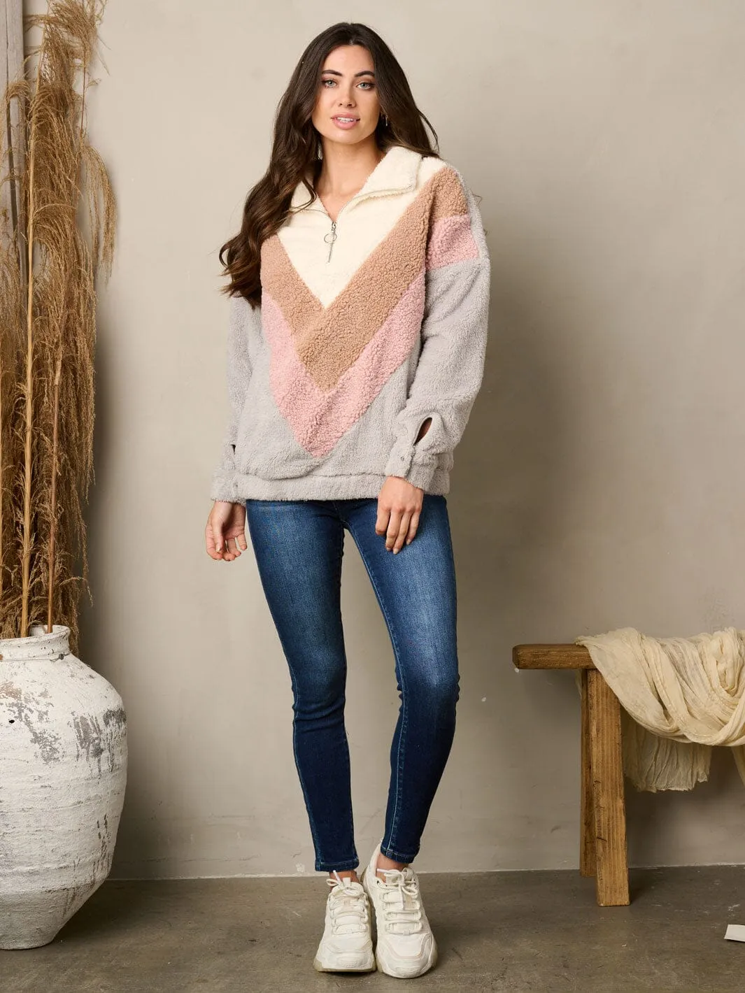 WOMEN'S LONG SLEEVE COLOR BLOCK KNIT SWEATER